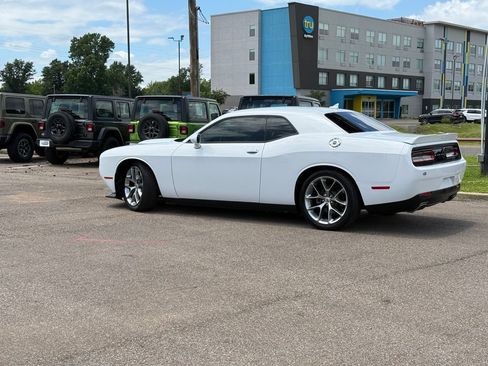 Used 2021 Dodge Challenger GT RWD image 14