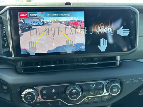 New 2026 Jeep Gladiator Mojave AWD/4WD image 27