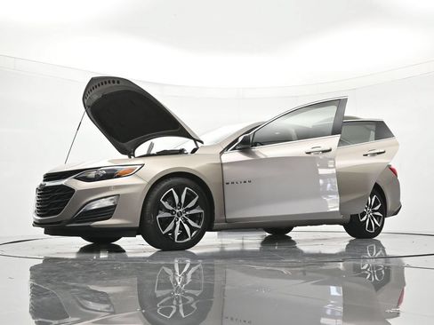 Used 2022 Chevrolet Malibu RS FWD image 48