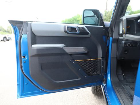 Used 2023 Ford Bronco Badlands AWD/4WD image 17