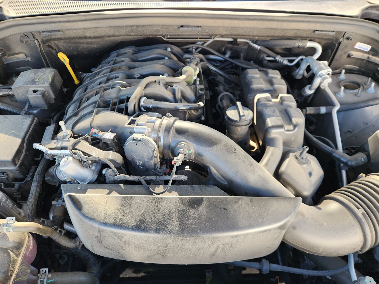 Used 2025 Dodge Durango GT RWD image 36