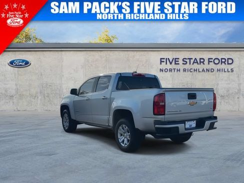 Used 2020 Chevrolet Colorado LT RWD image 7