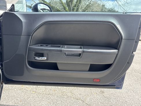 Used 2013 Dodge Challenger R/T image 24