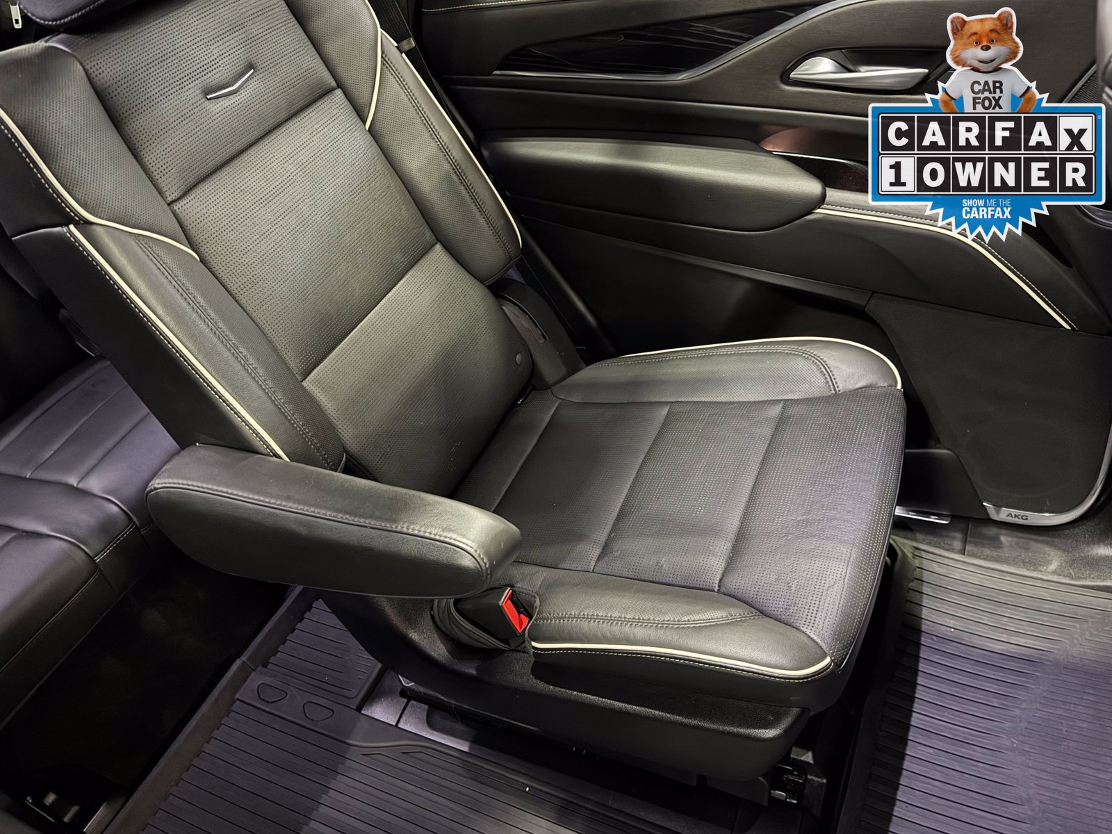 Used 2023 Cadillac Escalade Sport w/ LPO, ONYX Package AWD/4WD image 35