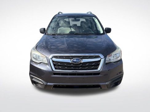 Used 2017 Subaru Forester 2.5i w/ Popular Package #2A AWD/4WD image 2