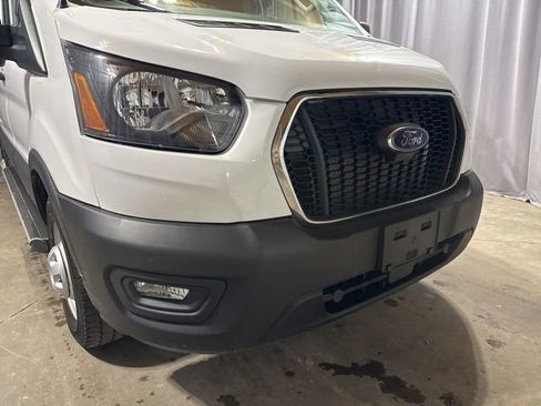 Used 2024 Ford Transit 250 Low Roof AWD w/ Exterior Upgrade Package image 12