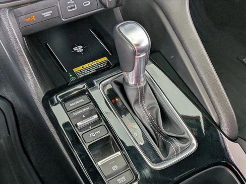 Certified 2025 Acura Integra A-Spec FWD image 11