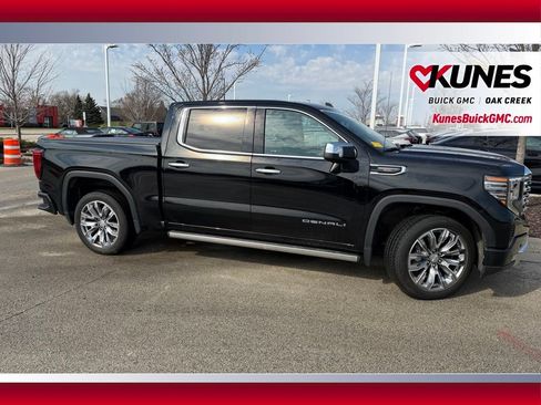 Used 2024 GMC Sierra 1500 Denali w/ Denali Reserve Package image 4