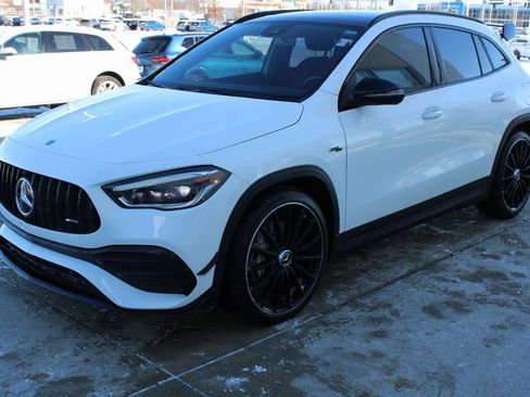 Used 2022 Mercedes-Benz GLA 35 AMG GLA 35 AMG 4MATICﾮ image 3