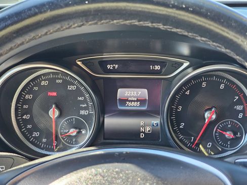 Used 2019 Mercedes-Benz GLA 250 image 10