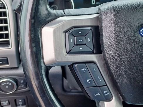 Used 2018 Ford F150 Platinum w/ Equipment Group 701A Luxury AWD/4WD image 13