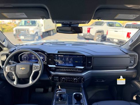 New 2026 Chevrolet Silverado 1500 LTZ image 18
