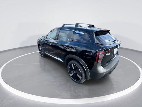 New 2026 Nissan Kicks SR w/ Cold Weather Package image 6