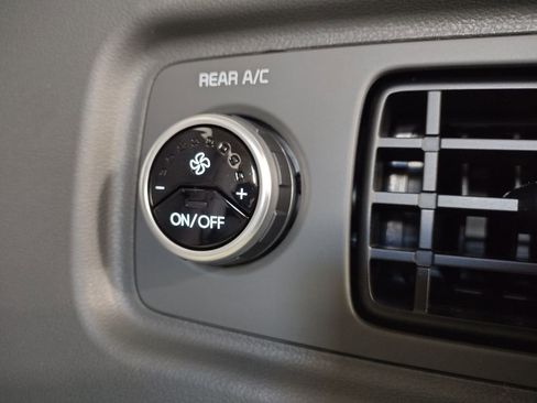 New 2026 Hyundai Santa Fe SEL image 18