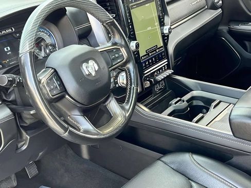 Used 2021 RAM 1500 Limited w/ Body Color Bumper Group AWD/4WD image 6