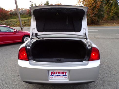 Used 2011 Chevrolet Malibu LS image 35