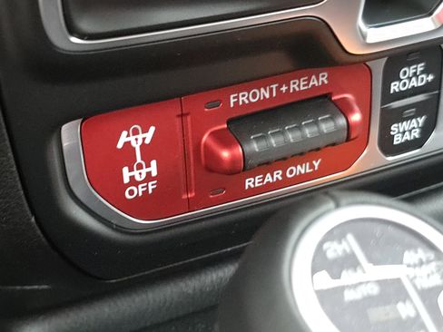 New 2026 Jeep Gladiator Rubicon image 13