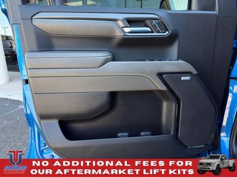 Used 2024 Chevrolet Silverado 1500 ZR2 w/ Technology Package AWD/4WD image 15