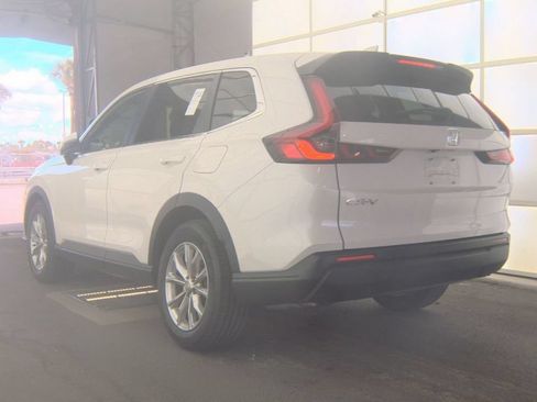 Used 2024 Honda CR-V EX image 3