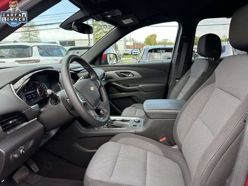 Used 2023 Chevrolet Traverse LT AWD/4WD image 13