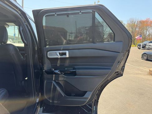 Used 2022 Ford Explorer ST w/ Equipment Group 401A AWD/4WD image 27