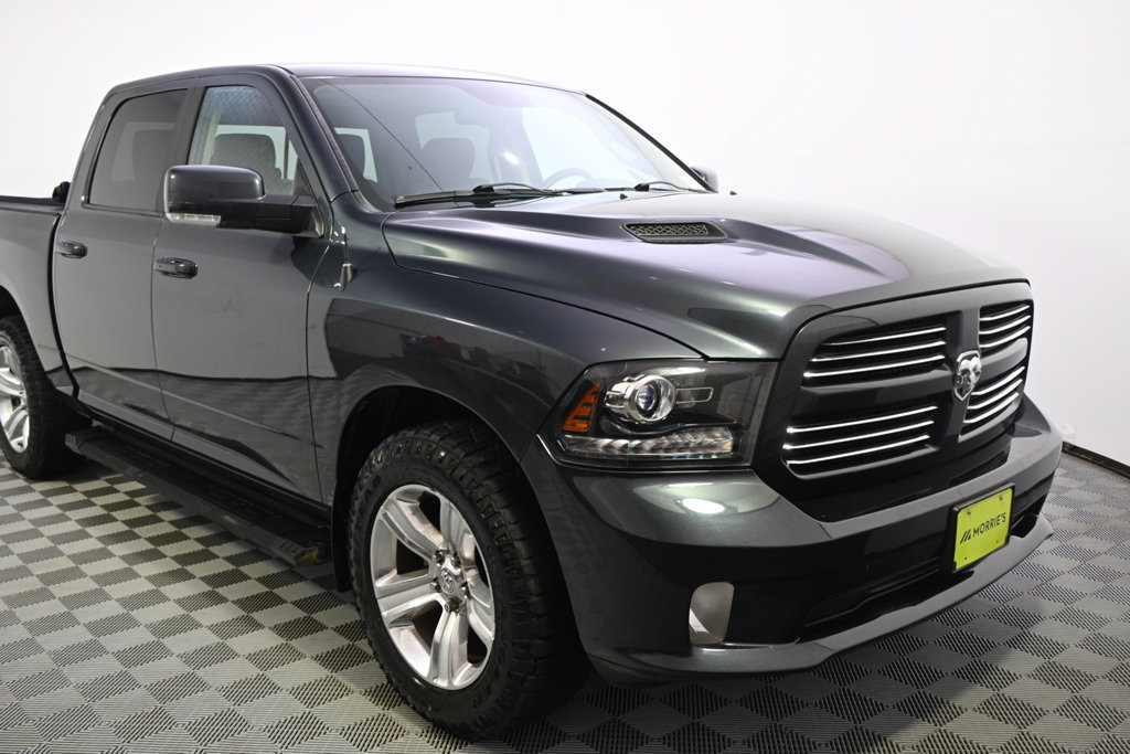 Used 2015 RAM 1500 Sport w/ Convenience Group AWD/4WD image 8