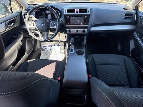 Used 2017 Subaru Outback 2.5i Premium AWD/4WD image 24