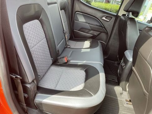 Used 2020 Chevrolet Colorado Z71 w/ LPO, Premium Interior Package image 13