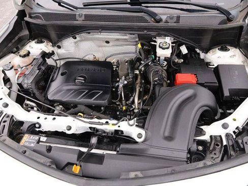 Used 2024 Buick Encore GX Sport Touring FWD image 26
