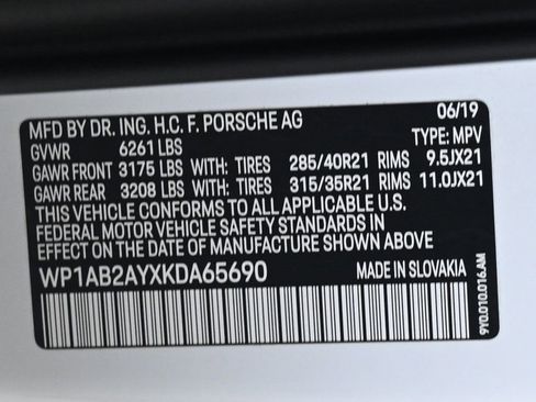 Certified 2019 Porsche Cayenne S image 26