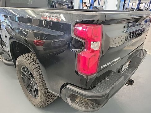 Used 2021 Chevrolet Silverado 1500 Custom Trail Boss AWD/4WD image 8