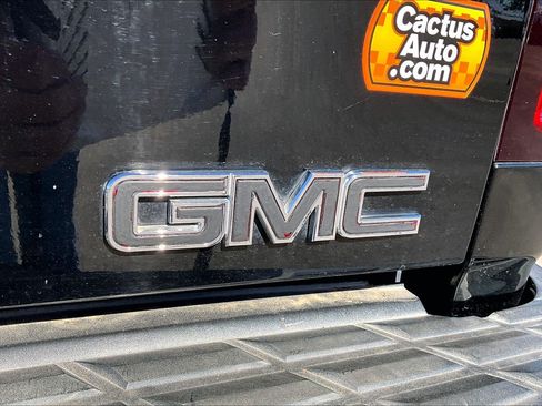 Used 2012 GMC Sierra 1500 Denali AWD/4WD image 31