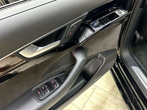 Used 2017 Audi A8 L 3.0T w/ Executive Package image 33