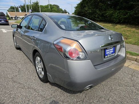 Used 2008 Nissan Altima 2.5 S w/ Convenience Pkg FWD image 4
