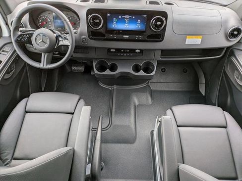 New 2026 Mercedes-Benz Sprinter 2500 image 14