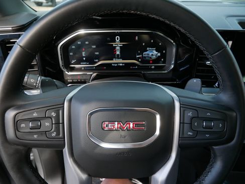 Used 2024 GMC Sierra 1500 SLT w/ SLT Premium Plus Package AWD/4WD image 25