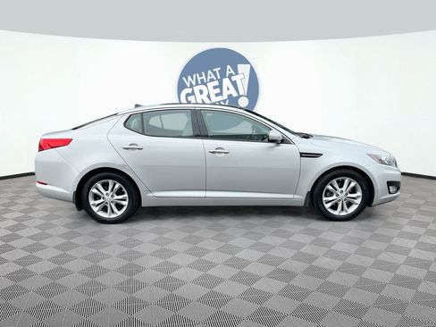 Used 2012 Kia Optima EX w/ Premium Pkg image 7