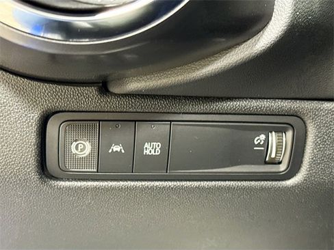 New 2026 Chevrolet Equinox EV LT image 13