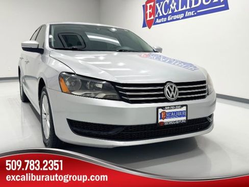 Used 2014 Volkswagen Passat 1.8T Wolfsburg Edition FWD image 1
