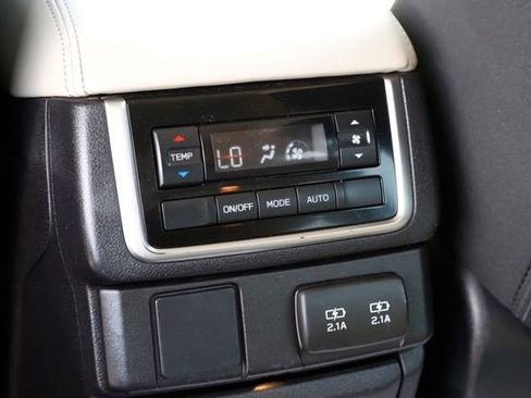 Used 2019 Subaru Ascent Premium w/ Popular Package #4 AWD/4WD image 20