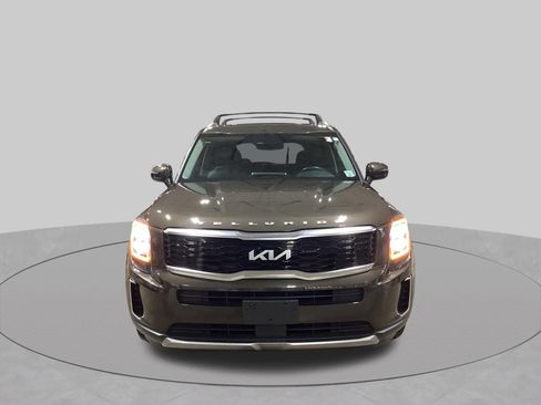 Used 2022 Kia Telluride EX w/ EX Premium Package FWD image 2