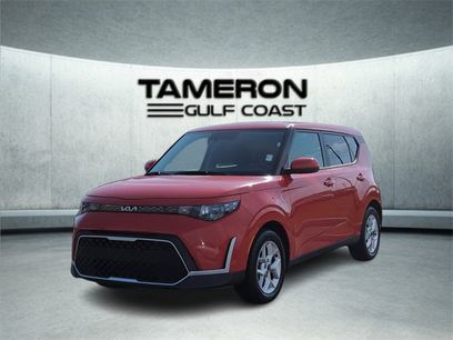 Used 2023 Kia Soul LX w/ LX Technology Package