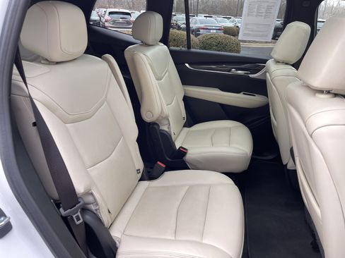 Used 2023 Cadillac XT6 Sport image 43