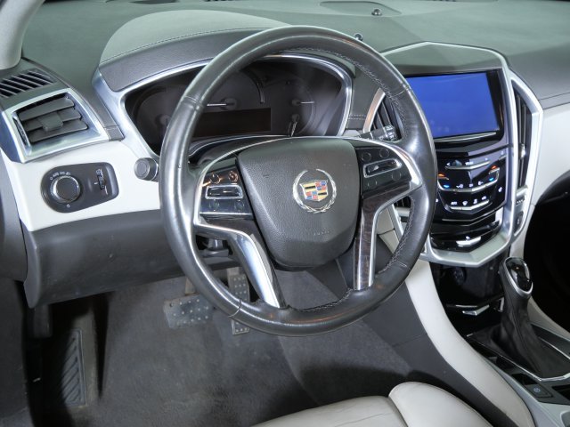 Used 2016 Cadillac SRX Luxury w/ Driver Awareness Package AWD/4WD image 21