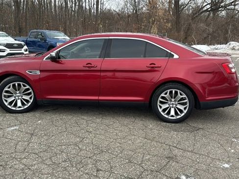 Used 2014 Ford Taurus Limited w/ Equipment Group 301A image 6