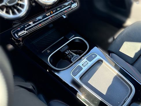 Certified 2025 Mercedes-Benz CLA 35 AMG 4MATIC image 21