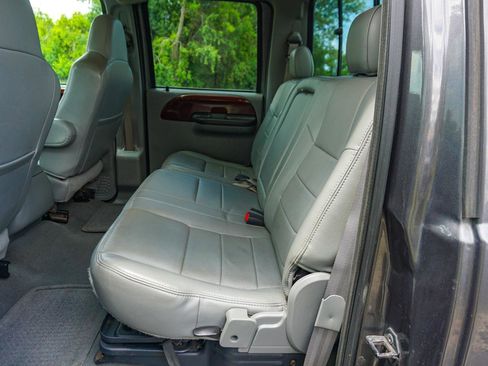 Used 2007 Ford F350 Lariat AWD/4WD image 18
