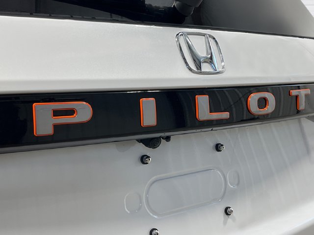 New 2026 Honda Pilot TrailSport image 7