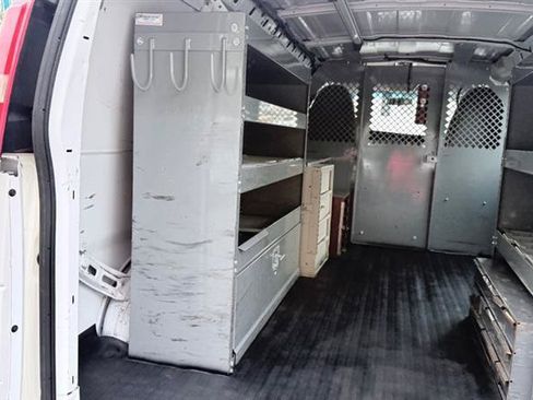 Used 2013 Chevrolet Express 2500 w/ Power Package RWD image 15