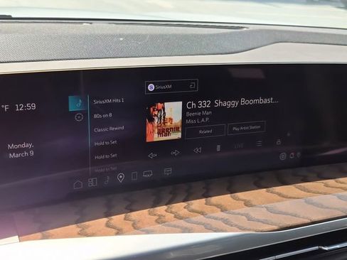 New 2026 Cadillac Escalade ESV Platinum Sport w/ LPO, ONYX Package image 14